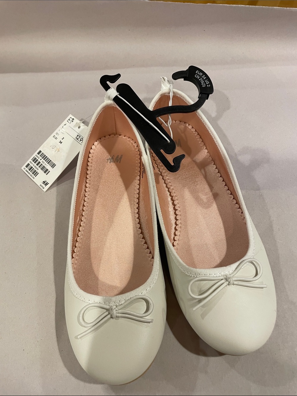 NWT H&M White Girls Ballet Flats with Pink Insole and Bow